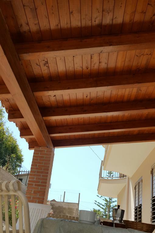 San Marco In Riva Al Mare Villa Шака Екстериор снимка